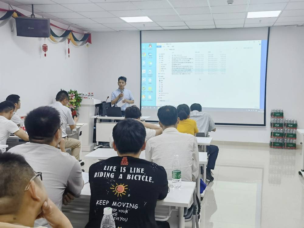 爱游戏ayx登录页入口-爱游戏[中国]药业技术交流会 (3) - 副本.jpg